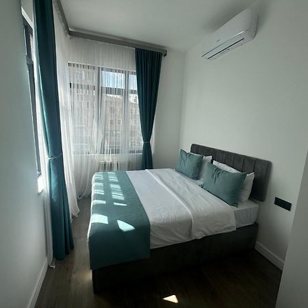 Luxe Apartment In Center Yerevan Exterior foto