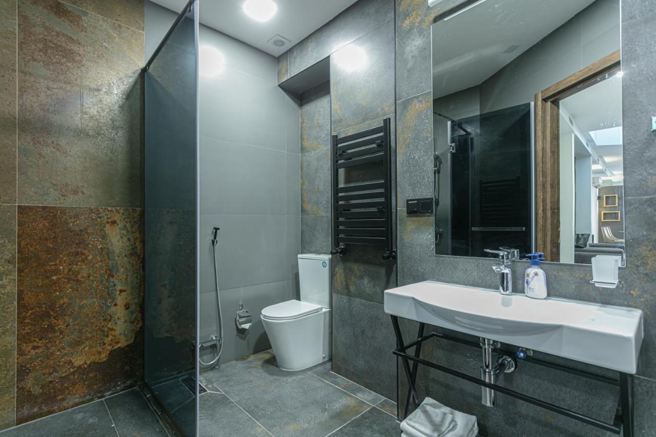 Luxe Apartment In Center Yerevan Exterior foto