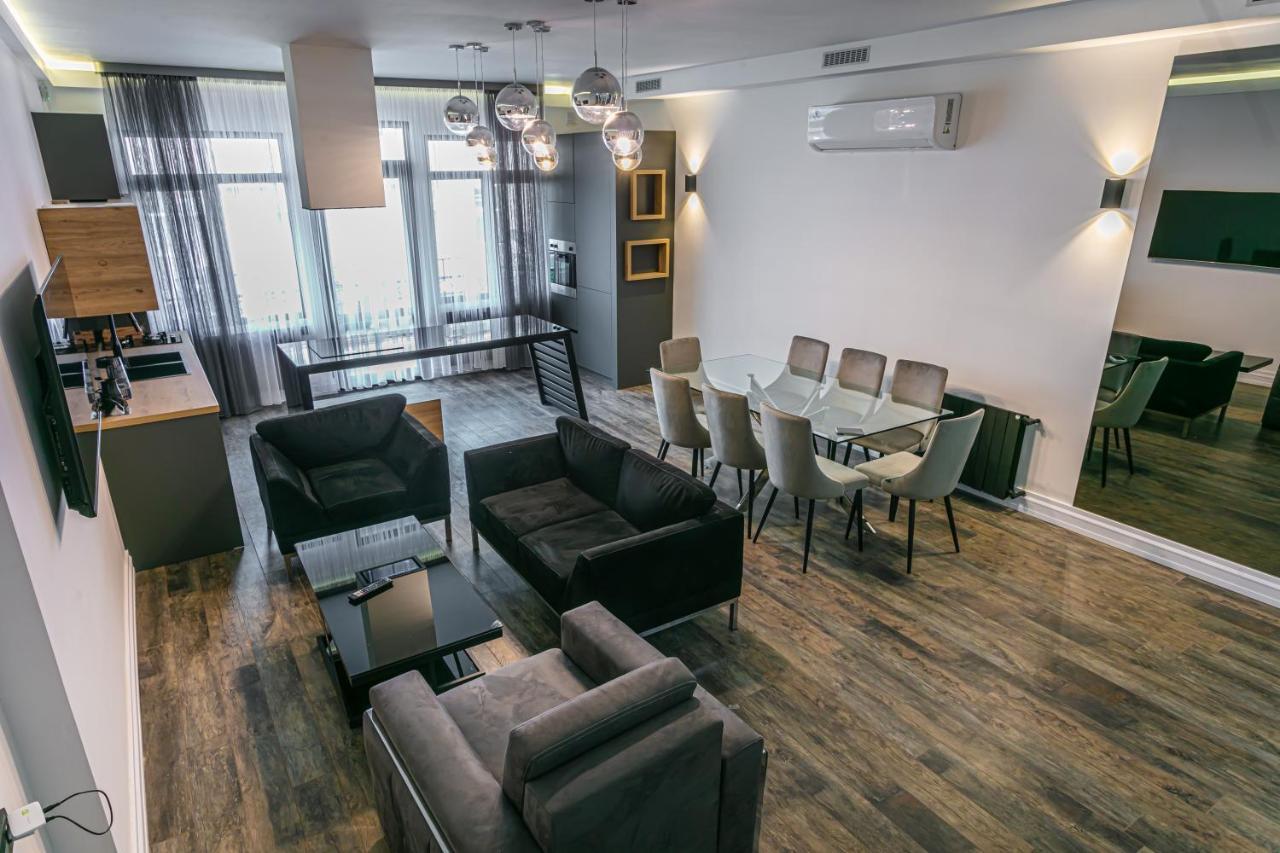 Luxe Apartment In Center Yerevan Exterior foto