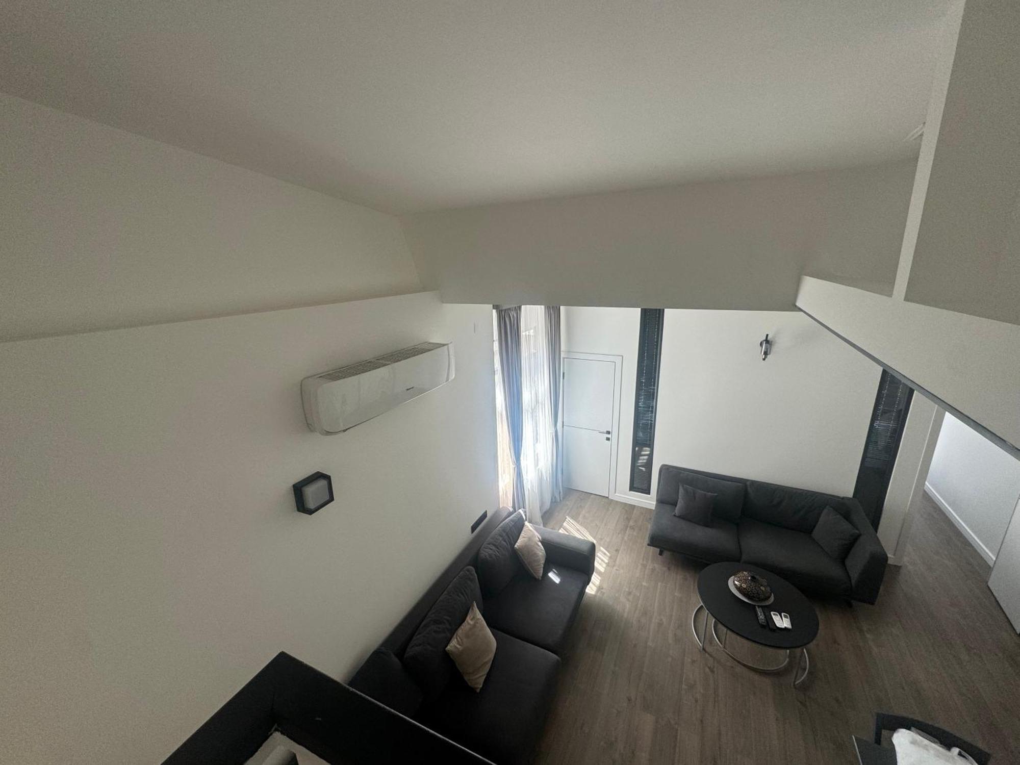 Luxe Apartment In Center Yerevan Exterior foto