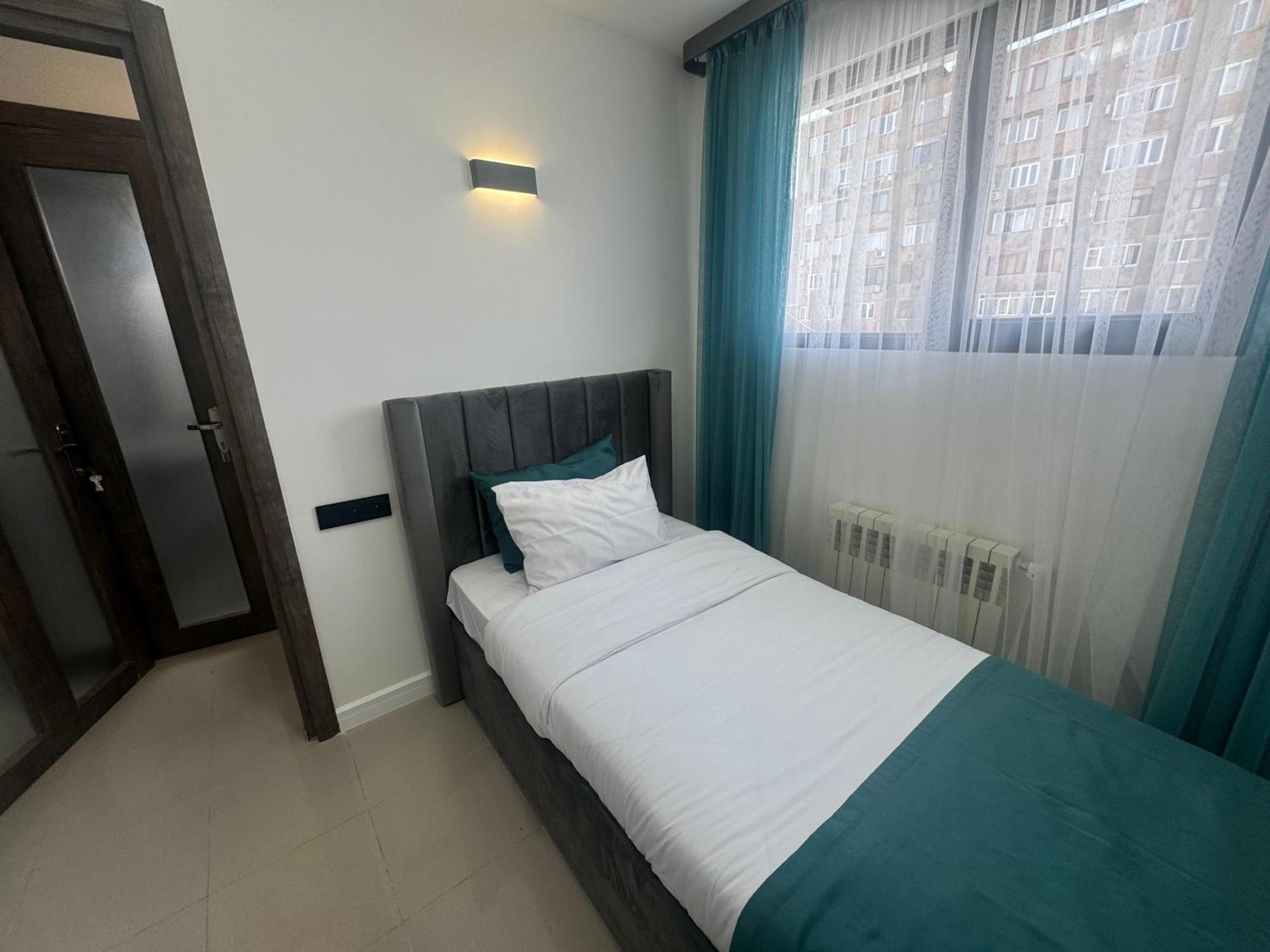 Luxe Apartment In Center Yerevan Exterior foto